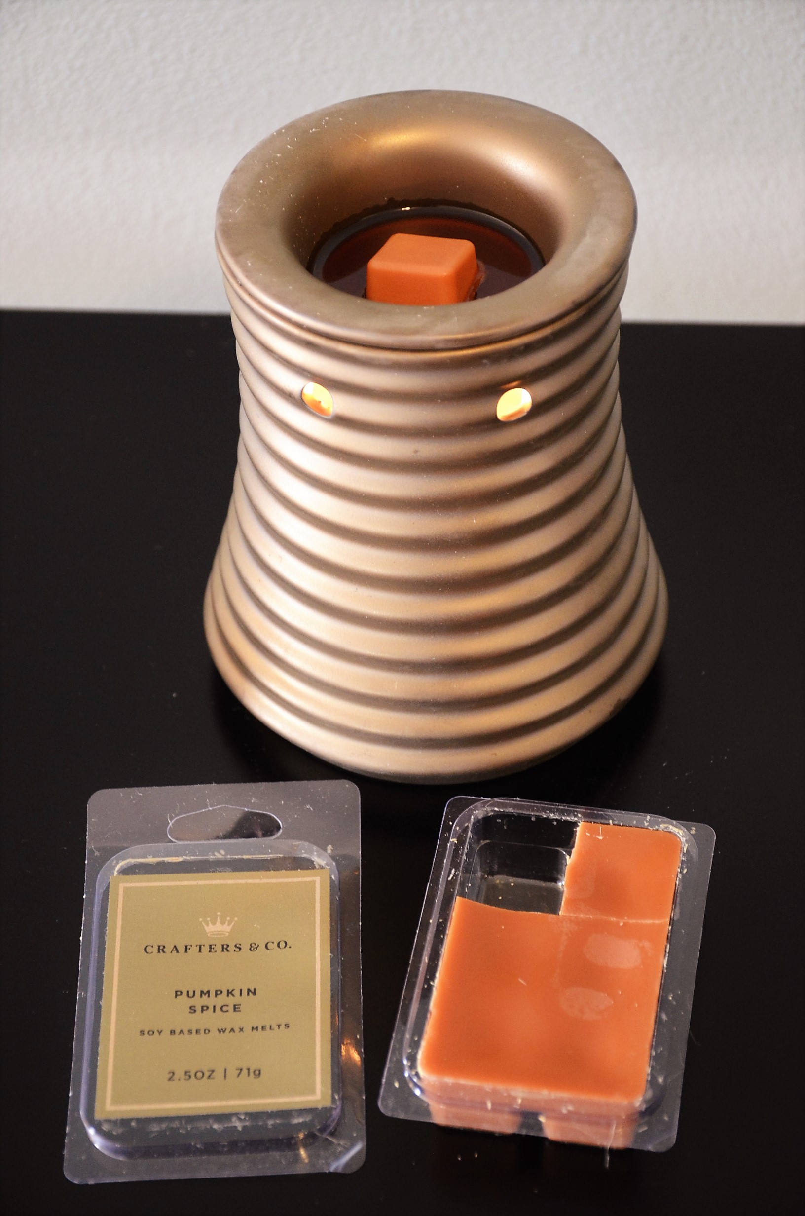 Crafters & Co. Tabletop Wax Warmer & Wax Melts from Hallmark • FYI by Tina