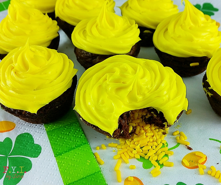 St.-Patrick's-Day-Pot-of-Gold-Brownie-Bites-f