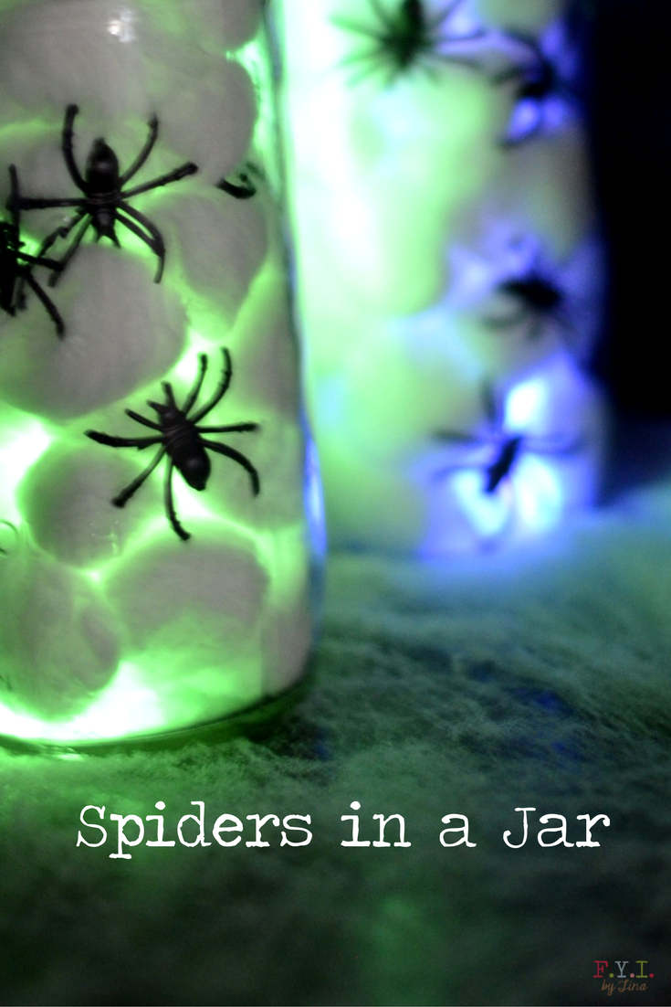 glowing-spider-in-a-jar-p